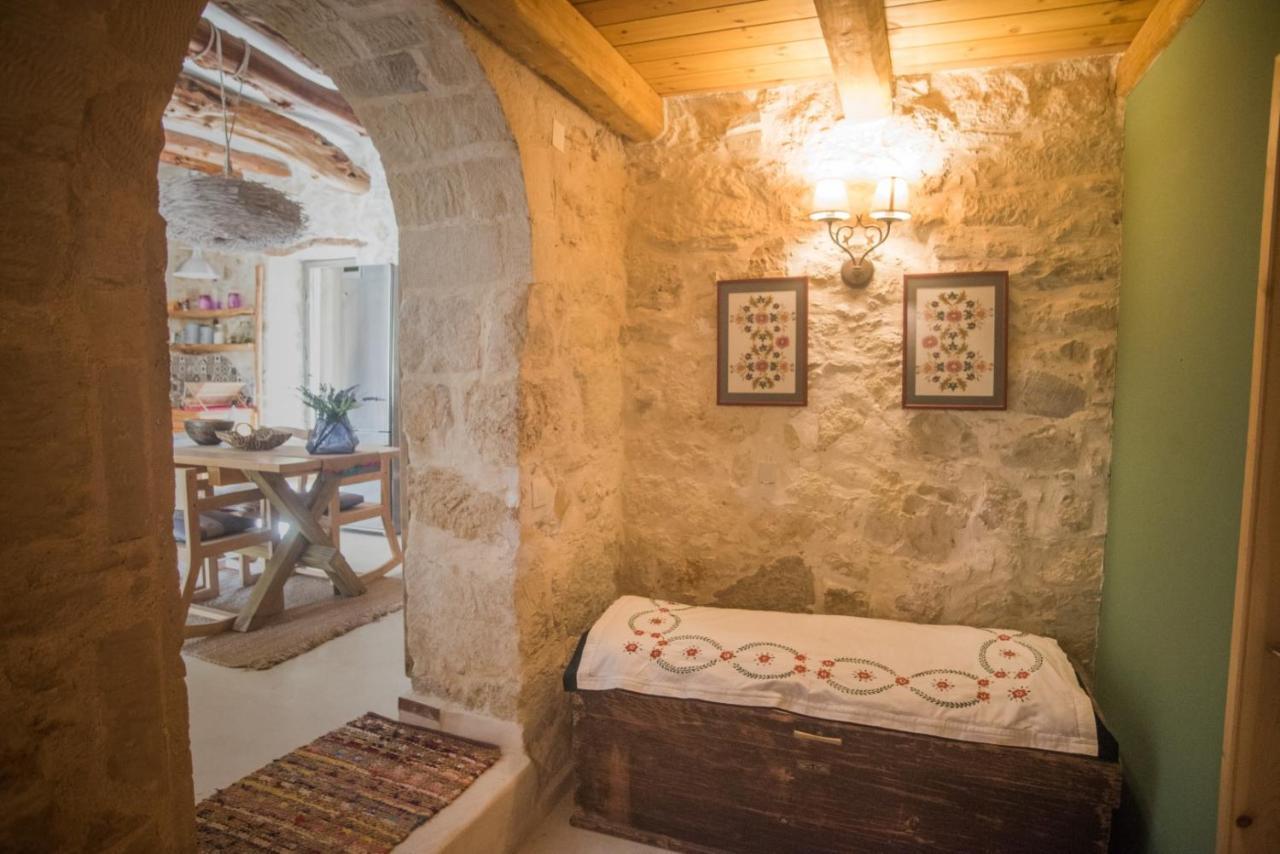 Old Stone Villa In Apokoronas Villa Nostalgia Kreta Fílippos エクステリア 写真