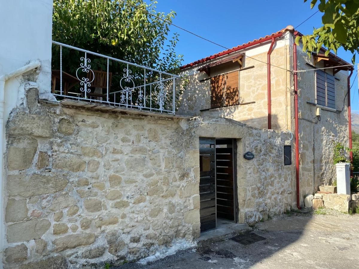 Old Stone Villa In Apokoronas Villa Nostalgia Kreta Fílippos エクステリア 写真